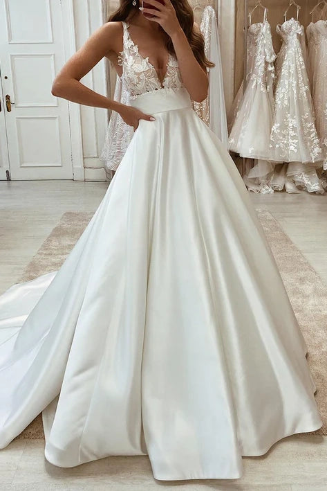 V-Neck A-Line Empire Two Tone Wedding Dress With Train Romantic Wedding Dress