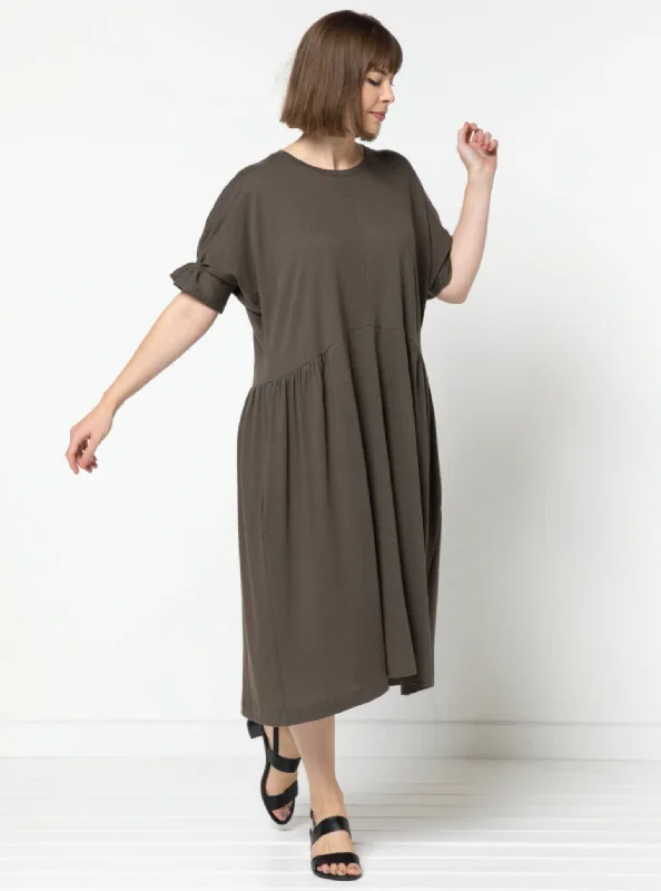 Style Arc Eileen Dress Affordable midi dresses