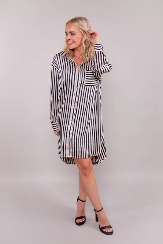 Elise Striped Dress Chic unclassified dresses