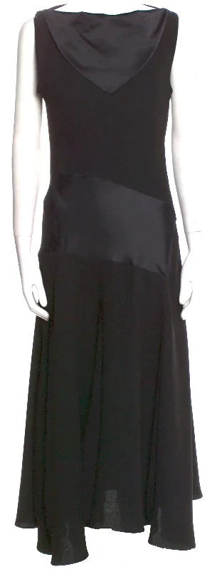 J.W. Anderson UK. (LOEWE). Black Viscose Blend Bateau Neckline Long Dress Tulle Layered Maxi