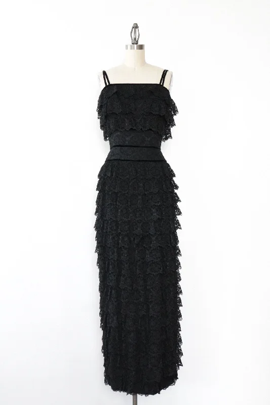 McClintock Ruffled Lace Maxi S Elegant Maxi Look